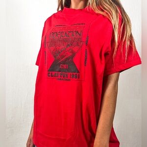 Vintage 1991 T shirt red short sleeve single stitch made in USA women’s LG